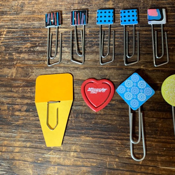 460. Office Supply - Bundle of Misc. Paper Clips - Picture 2 of 7